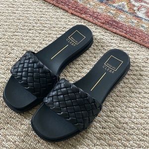 Dolce Vita Grazie Sandals